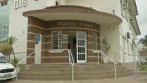 Enfermeira esfaqueada por ex-marido em posto de saúde de Avaré morre no hospital