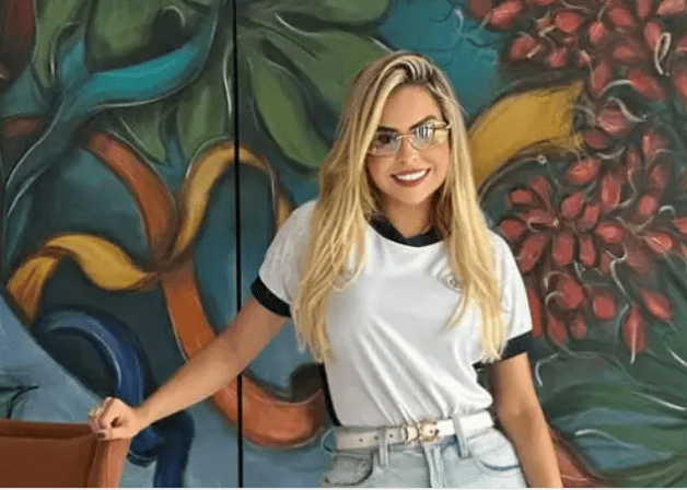 Prefeita de Marituba, Patrícia Alencar (Reprodução/Instagram) 

Leia mais em: https://veja.abril.com.br/coluna/veja-gente/prefeita-de-marituba-no-para-se-explica-por-video-dancando-de-biquini/