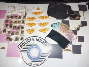 Duas pessoas foram presas por tráfico de drogas no Santa Mônica