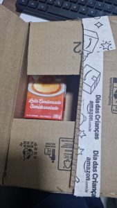 Moradora de Botucatu compra celular e recebe lata de leite condensado