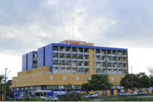 Bebê de 10 meses é internada com queimaduras graves após explosão em fogareiro