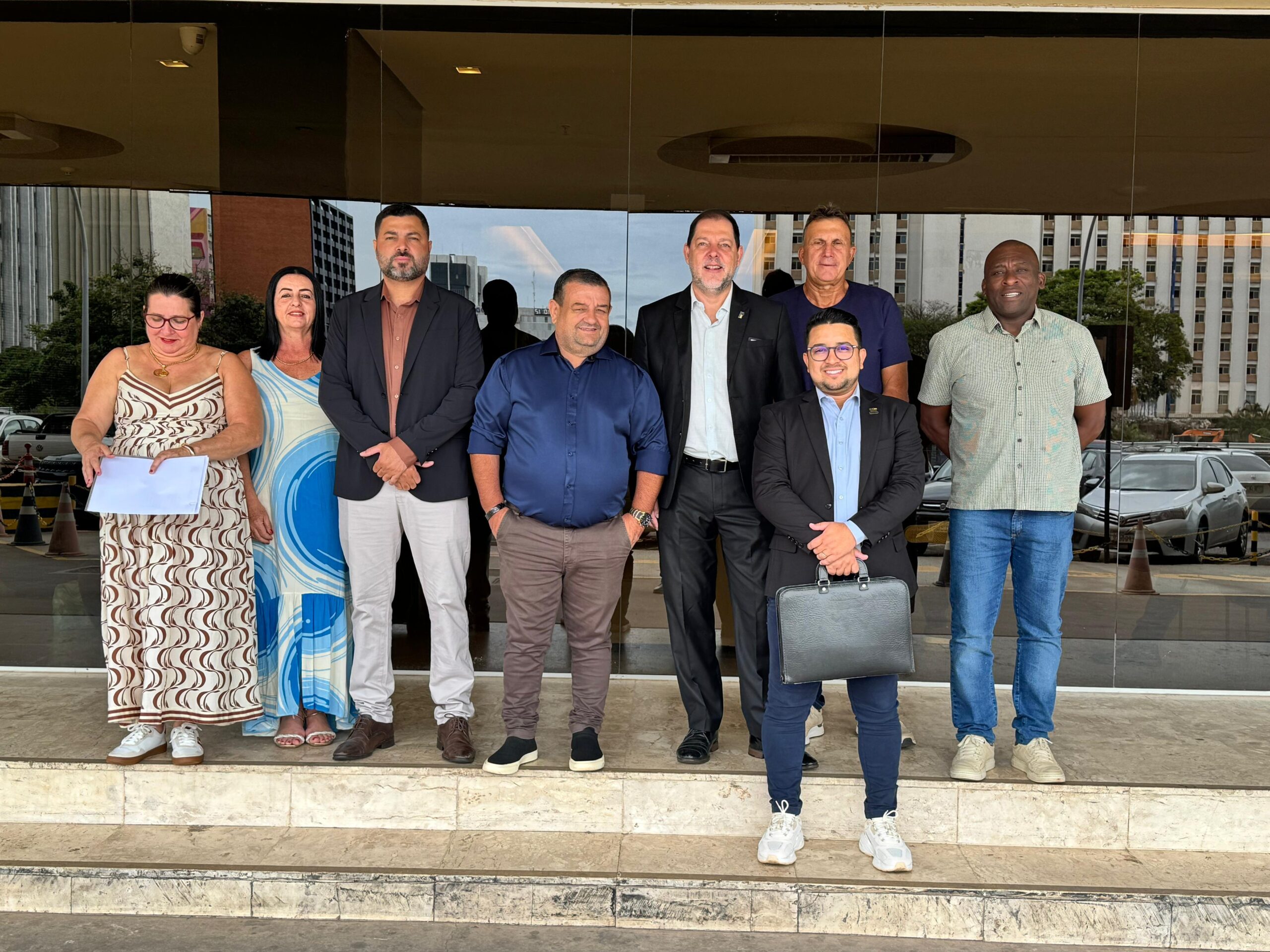 União entre Executivo e Legislativo garante cerca de R$ 5 milhões em investimentos para São Manuel