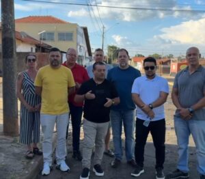 Recapeamento chega às Cohabs I e ll e prefeitura anuncia pacote de investimentos