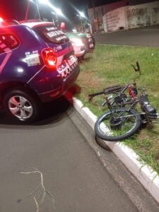 GCM apreende bicicleta motorizada após perseguição e direção perigosa na Av. Aldo Marine