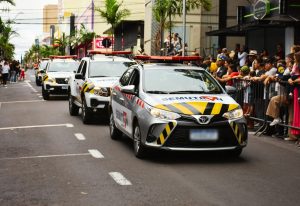 Botucatu celebra 171 anos com Desfile Cívico e show da Turma do Pagode