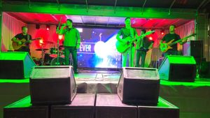 Primeira edição da Festa do Trabalhador de Pratânia é sucesso e reúne público na Praça Juca Vieira