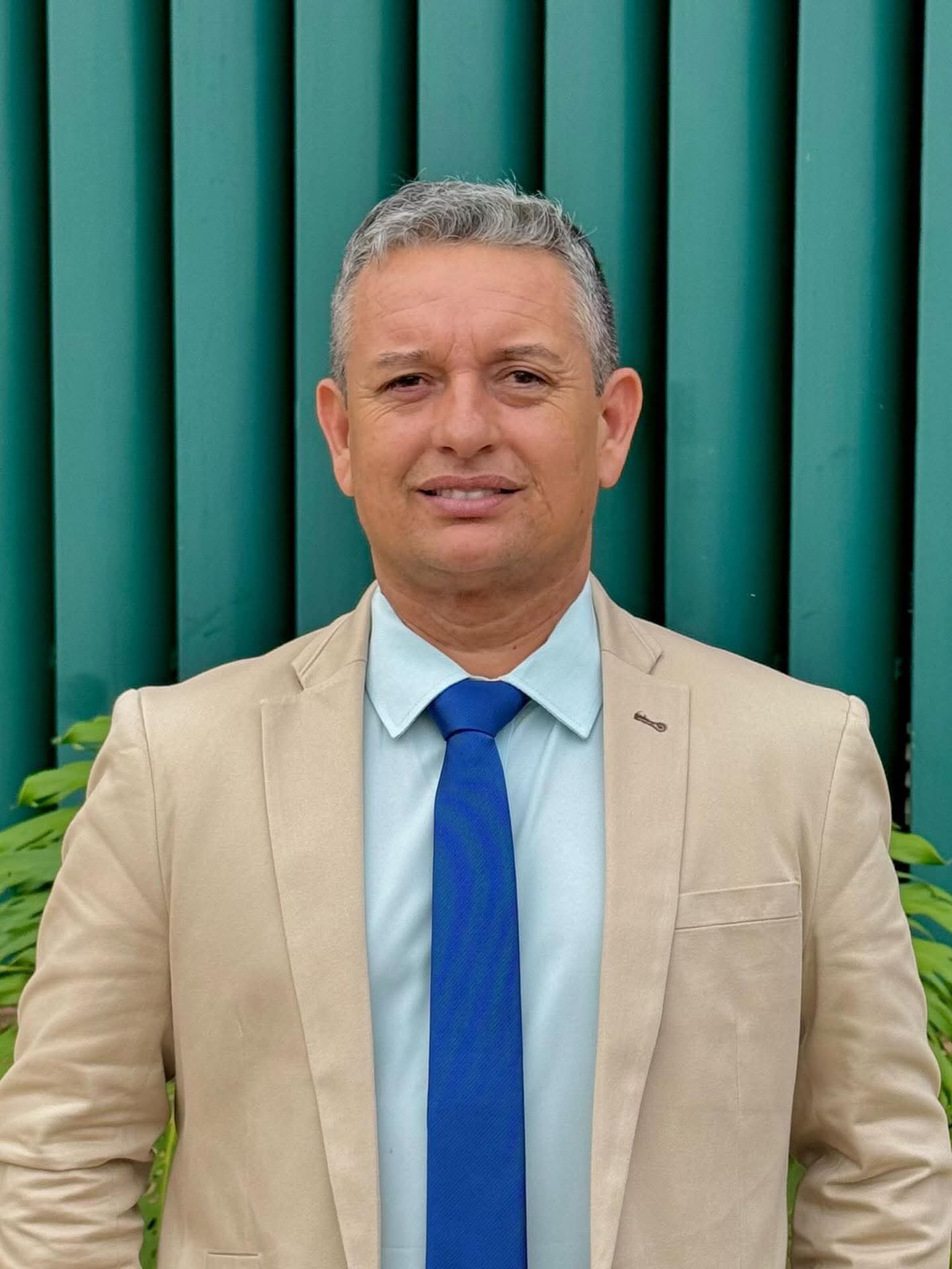Justiça anula processo de cassação contra prefeito de Pratânia por falhas na condução da Câmara