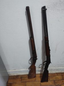 Operação em São Manuel apreende duas armas e prende suspeito por posse irregular