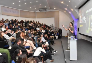 Com palestra de Giba, Prefeitura e Sebrae-SP dão início ao Programa Botucatu Empreendedora