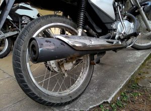 Botucatu tem lei que proíbe motos com escapamentos barulhentos e prevê multa de R$ 800