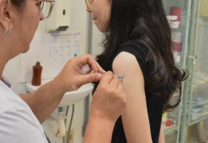 Campanha de Multivacinação começa em 3 de agosto para atualizar caderneta de crianças e adolescentes