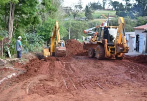 Obras que Protegem Botucatu: Vila Assumpção recebe nova drenagem para acabar com alagamentos e proteger moradores