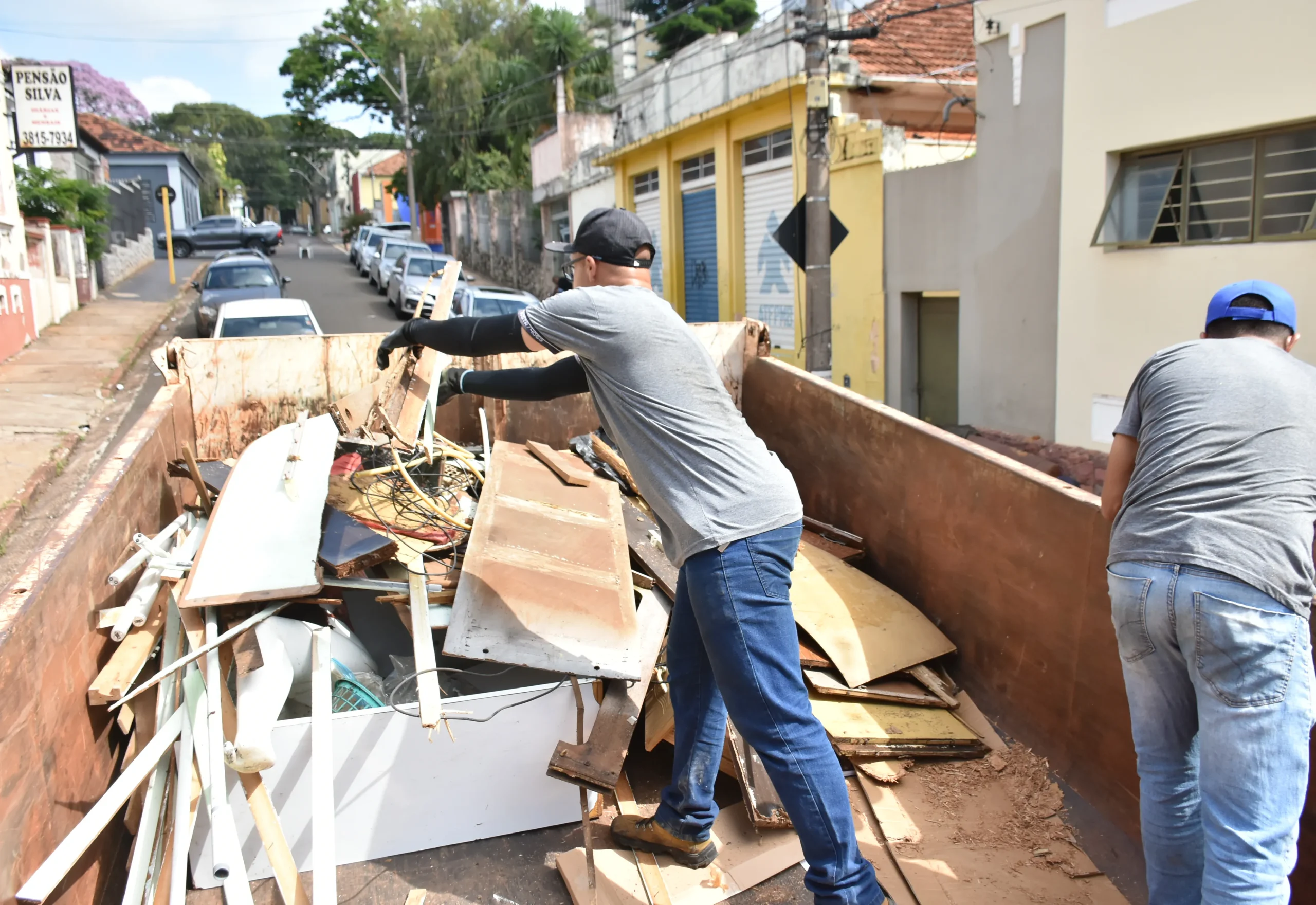 Vai participar do Botucatu Mais Limpa? Veja o que pode ser descartado