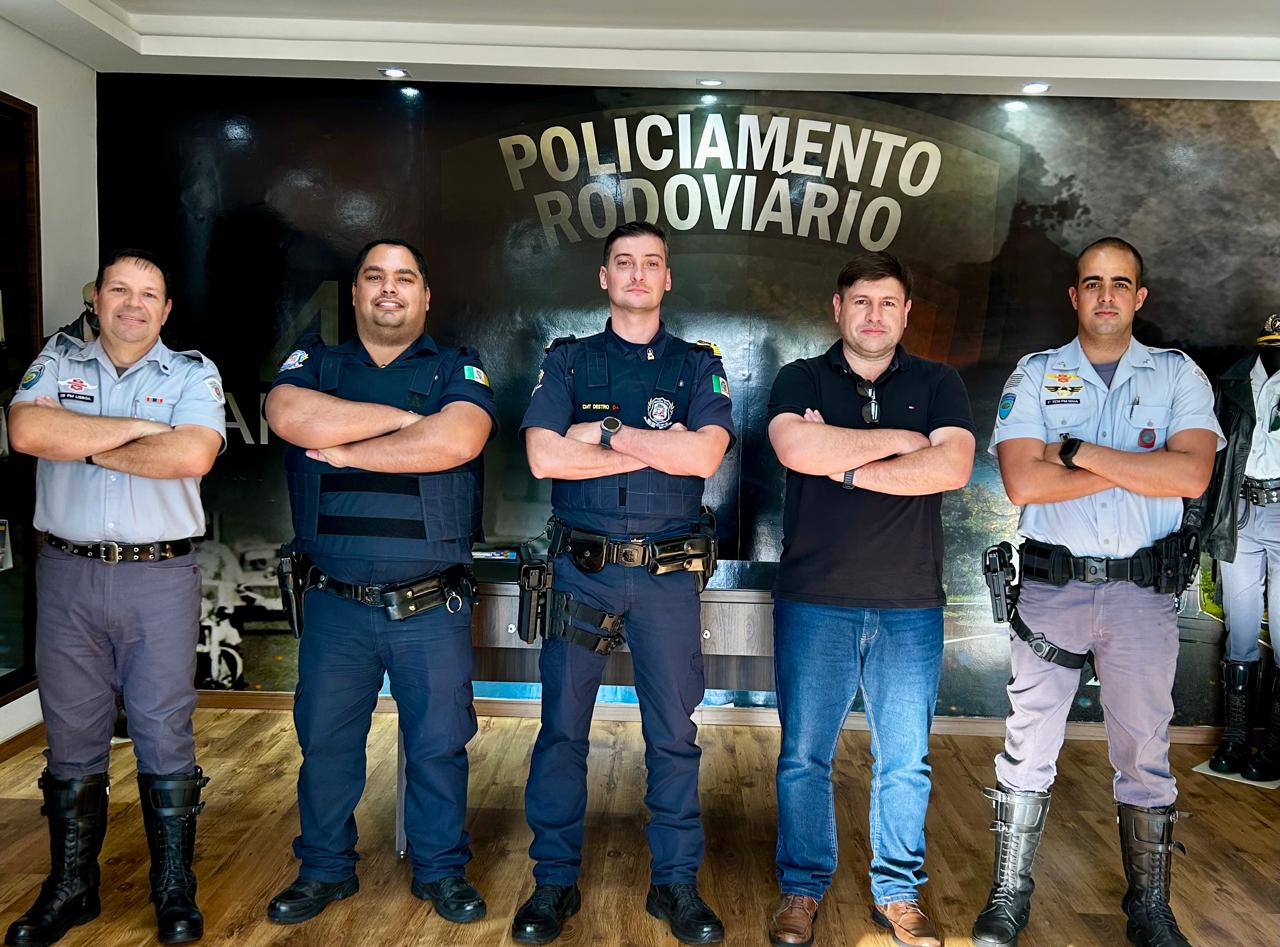 GCM de São Manuel e Polícia Rodoviária discutem ações de educação e segurança no trânsito
