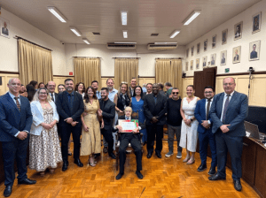 CÂMARA MUNICIPAL DE SÃO MANUEL HOMENAGEIA NENO, RECONHECIDO PELO RANKBRASIL COMO O BRASILEIRO MAIS LONGEVO COM SÍNDROME DE DOWN