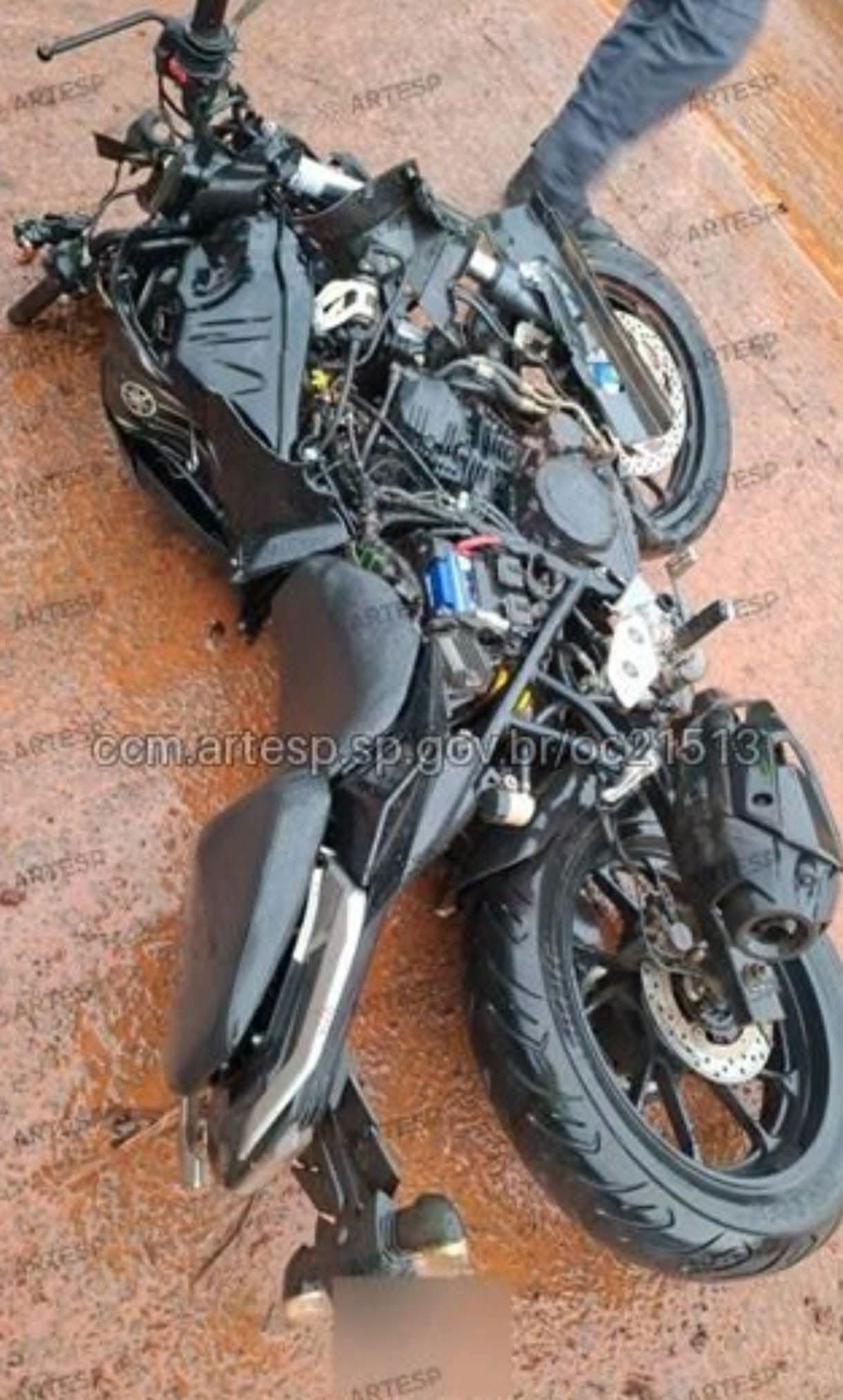 Motociclista morre após colisão frontal na SP-255, em Barra Bonita
