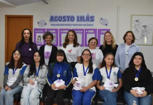 Prefeitura de Botucatu premia estudantes por trabalhos sobre respeito e enfrentamento à violência contra a mulher