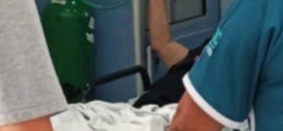 14news.com.br-mulher-e-socorrida-apos-queda-dentro-de-onibus-14news.com-.br-mulher-e-socorrida-apos-queda-dentro-de-onibus-screenshot-20250325-223320-086
