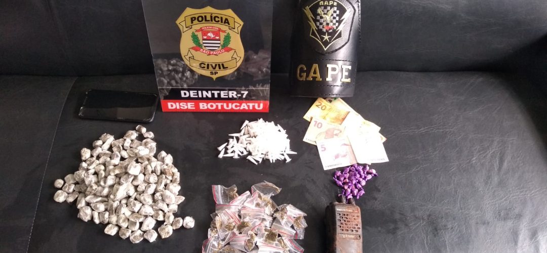 durante-operacao-traficantes-tentam-se-desfazer-de-drogas-pelo-vaso-do-sanitario-img-20220106-wa0026